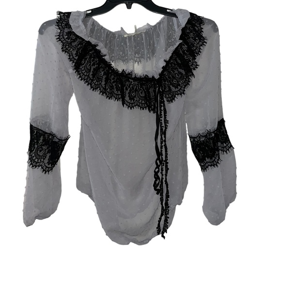 Altar'd State Tops - Altar’d State Lavender/Black Blouse (M)